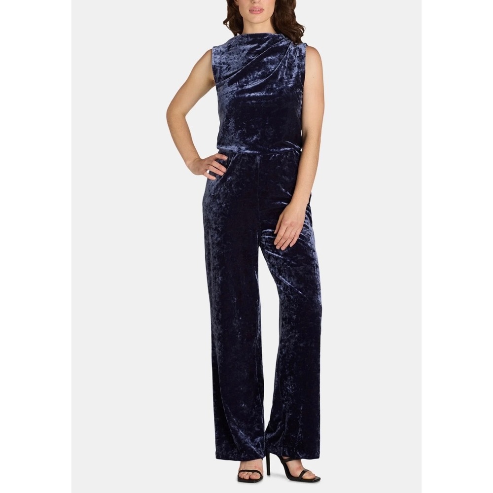 Women's Navy Velour Jumpsuit Size 10 Sleeveless Wide Leg Party Cocktail NEW.